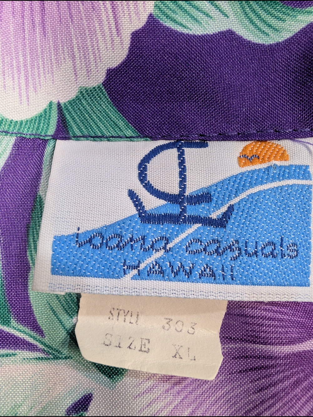 Vintage Purple Floral Hawaiian Button-Up Shirt - Picture 3 of 4